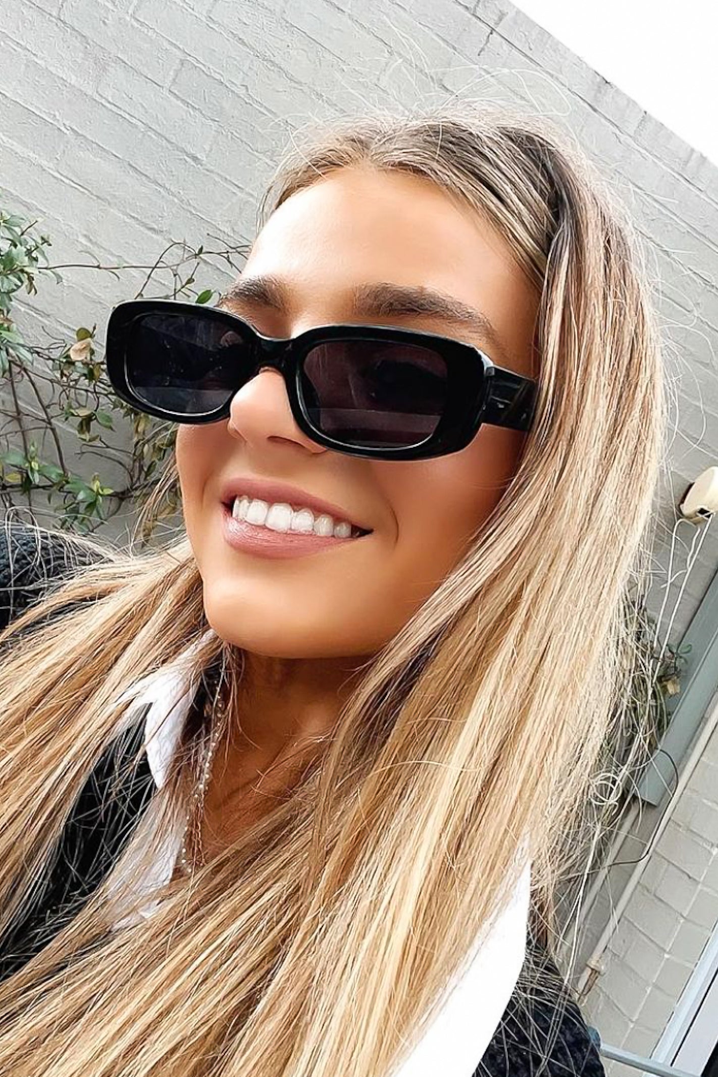 black sunglasses